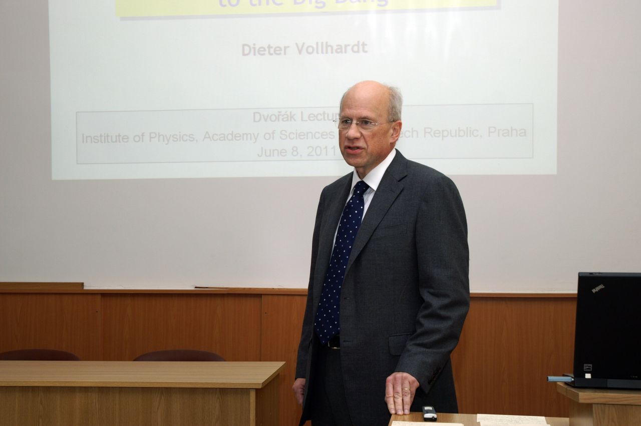 Dieter Vollhardt